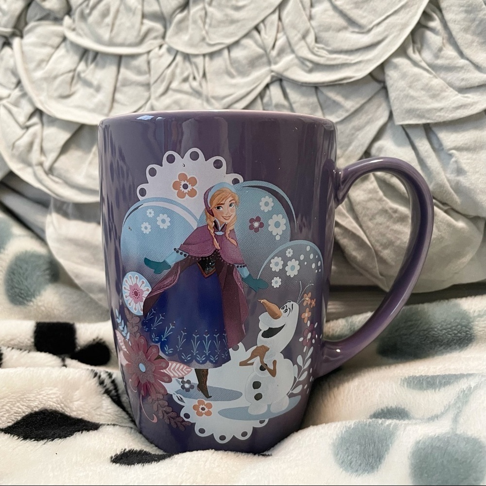 DISNEY Frozen Ana Olaf Authentic Disney Store Purple Mug